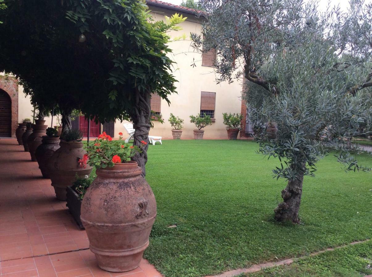 Bed And Breakfast Queen Pisa Buitenkant foto